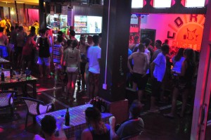 Pool Party Coral Bungalows APR’15