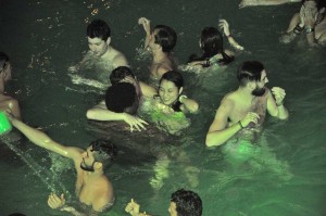 Pool Party Coral Bungalows APR’15