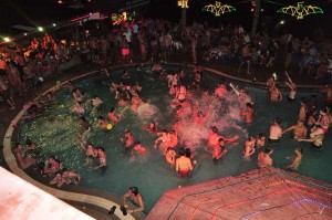 Pool Party Coral Bungalows APR’15