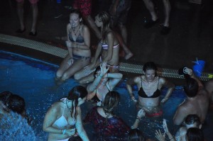 Pool Party Coral Bungalows APR’15