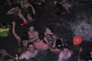 Pool Party Coral Bungalows APR’15