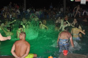 Pool Party Coral Bungalows MAY’15