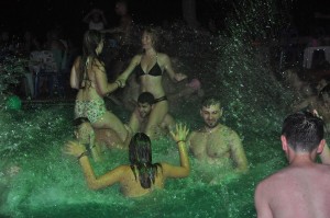 Pool Party Coral Bungalows MAY’15