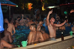 Pool Party Coral Bungalows MAY’15