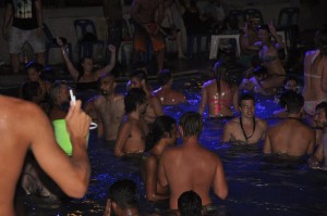 Pool Party Coral Bungalows MAY’15
