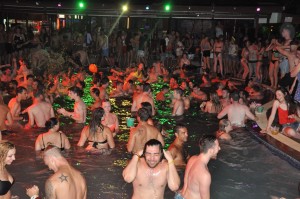 Pool Party Coral Bungalows JULY’15